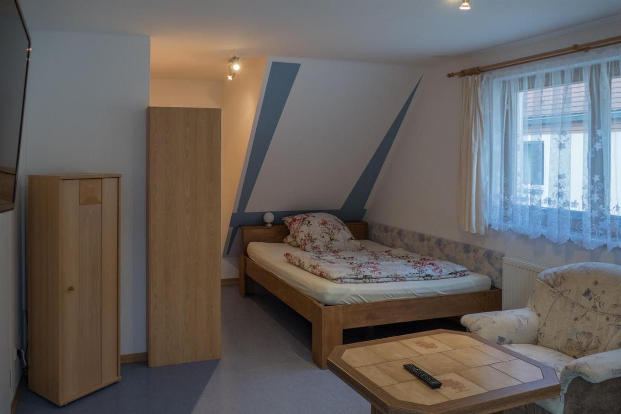 Hundemuede In Dresden Apartment Luaran gambar